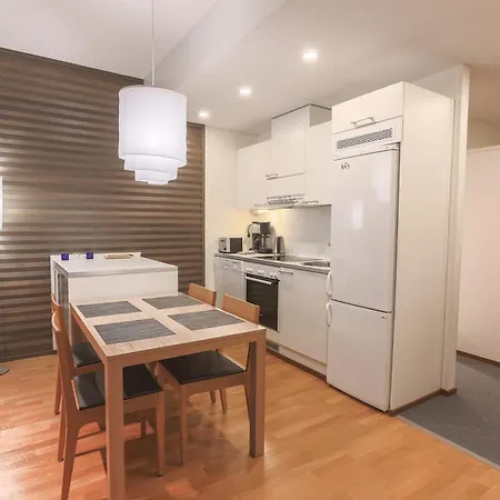 Yllaes Ix 9502 * Kolari