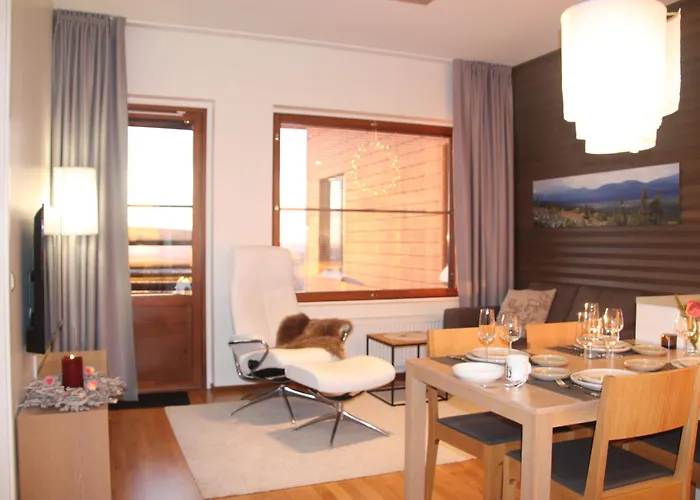 Yllaes Ix 9502 아파트